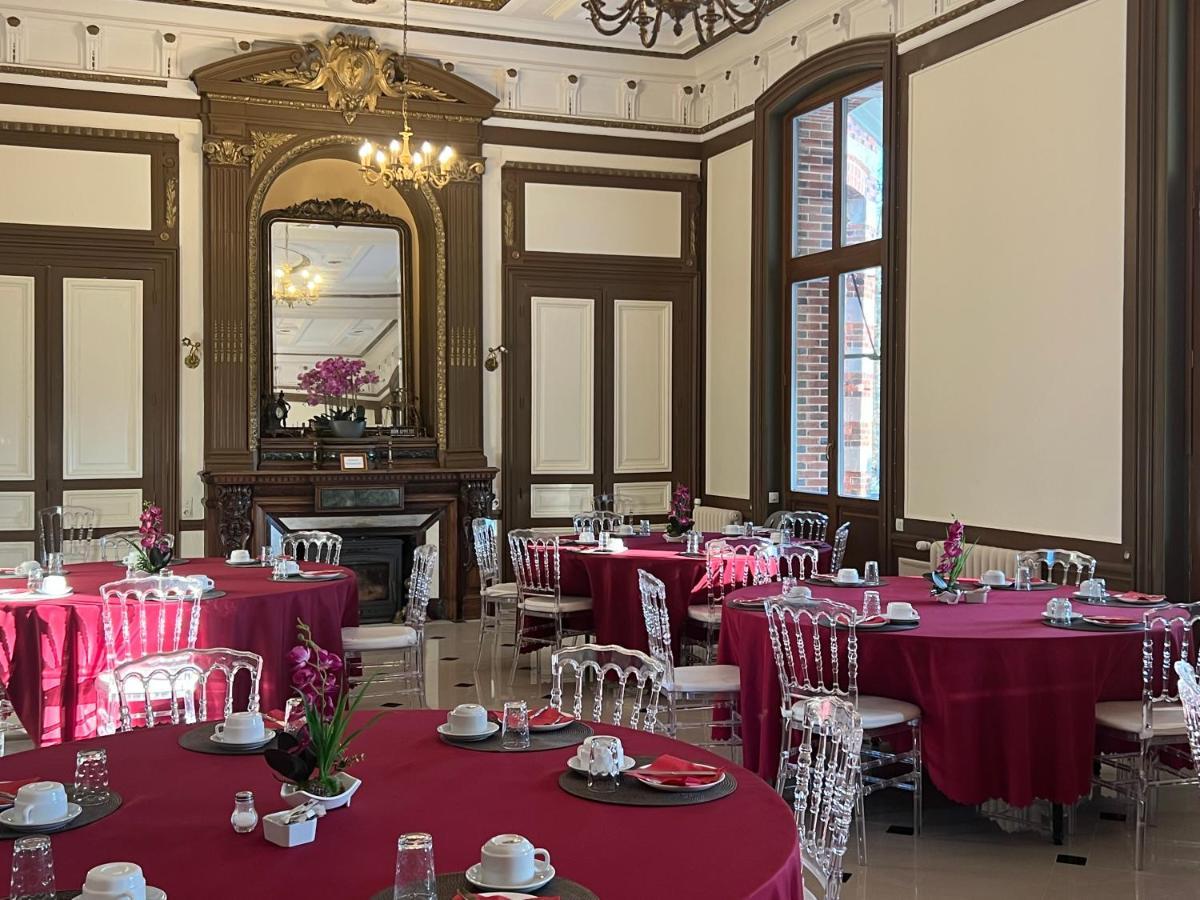Chateau De Crenille Chaumes-en-Brie Екстериор снимка